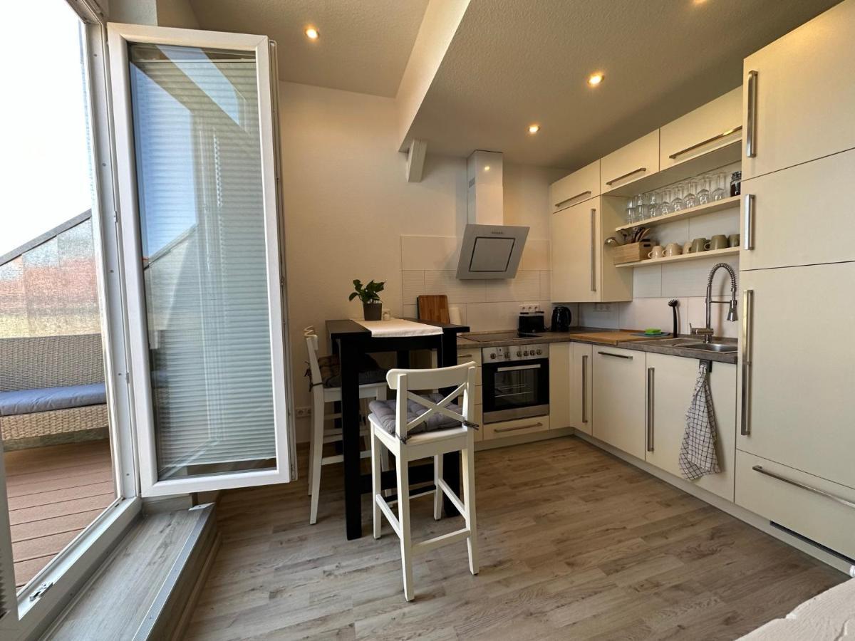 Gemuetliche Neurenovierte Dachgeschosswohnung Erfurt Luaran gambar